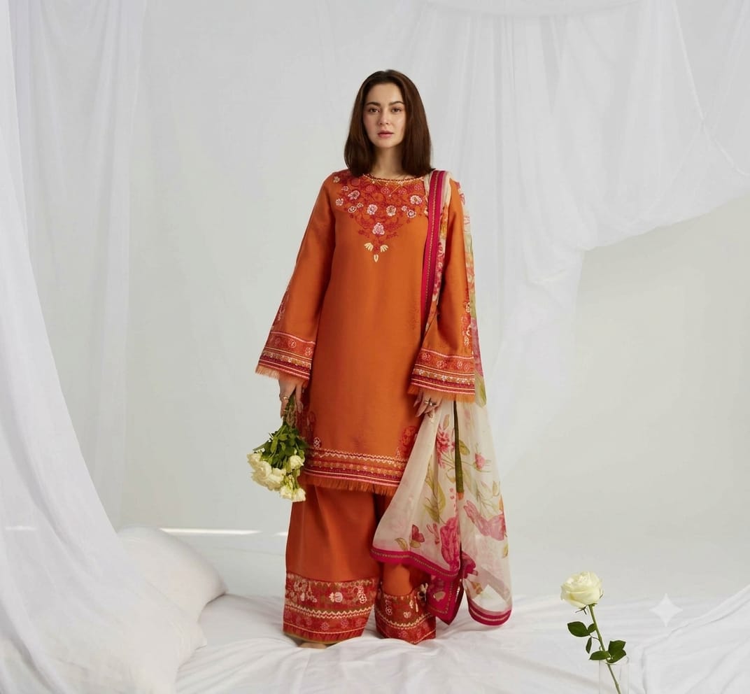 COCO ZARASHAHJAN Luxury Embroidered Lawn Suit