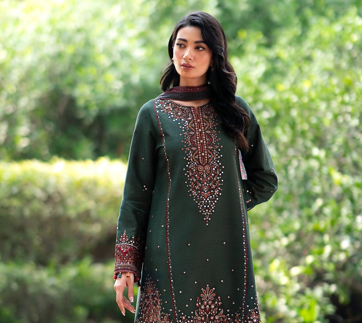 IZEL Luxury Embroidered Lawn Suit