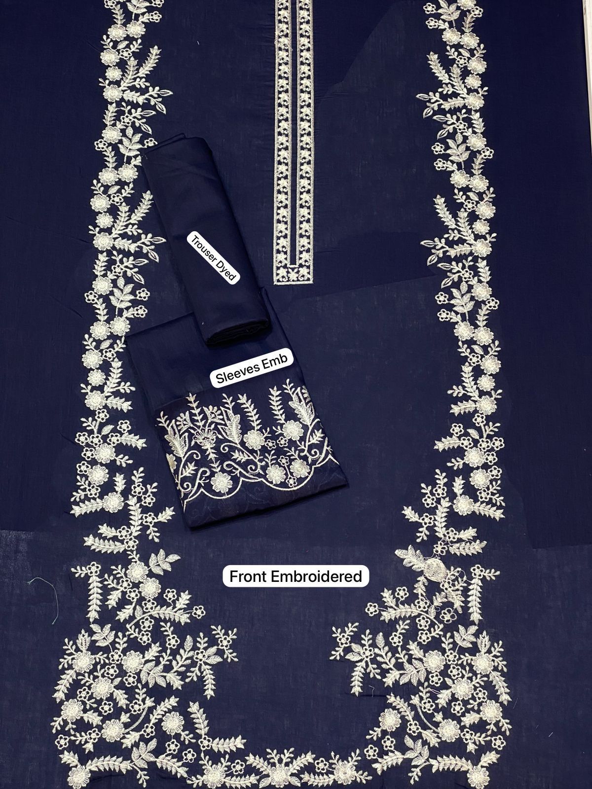 Maria.B. luxury 2 piece embroidered lawn suit - fabric and embroidery detail